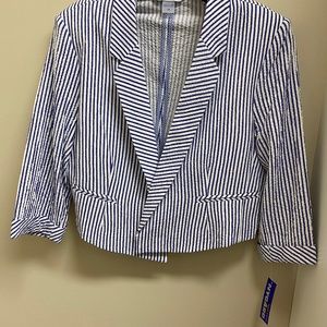 Lightweight crop spring blazer by Peter Nygard NWT